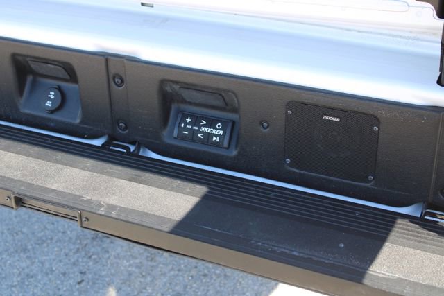 Used 2022 GMC Sierra 2500 Denali w/ Denali Ultimate Package image 19