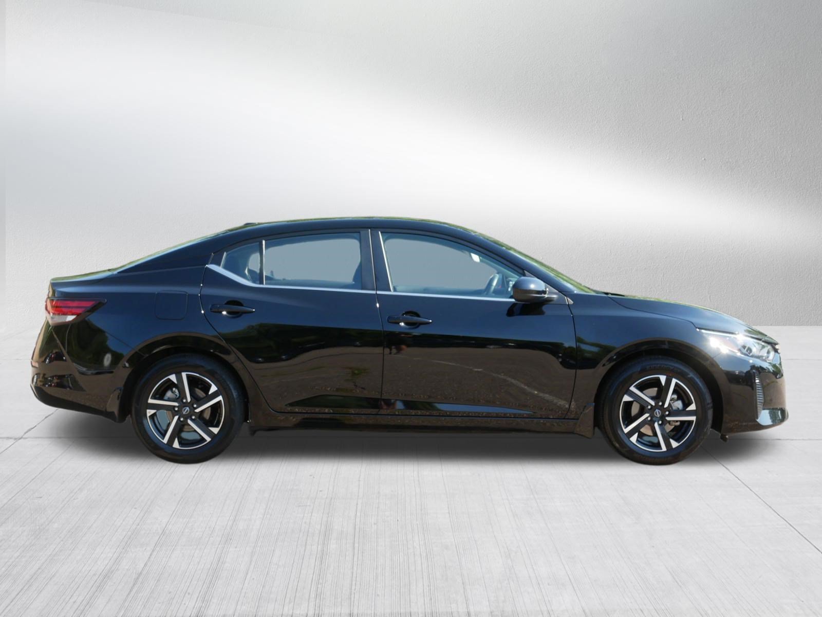 Certified 2024 Nissan Sentra SV w/ All-Weather Package FWD image 8