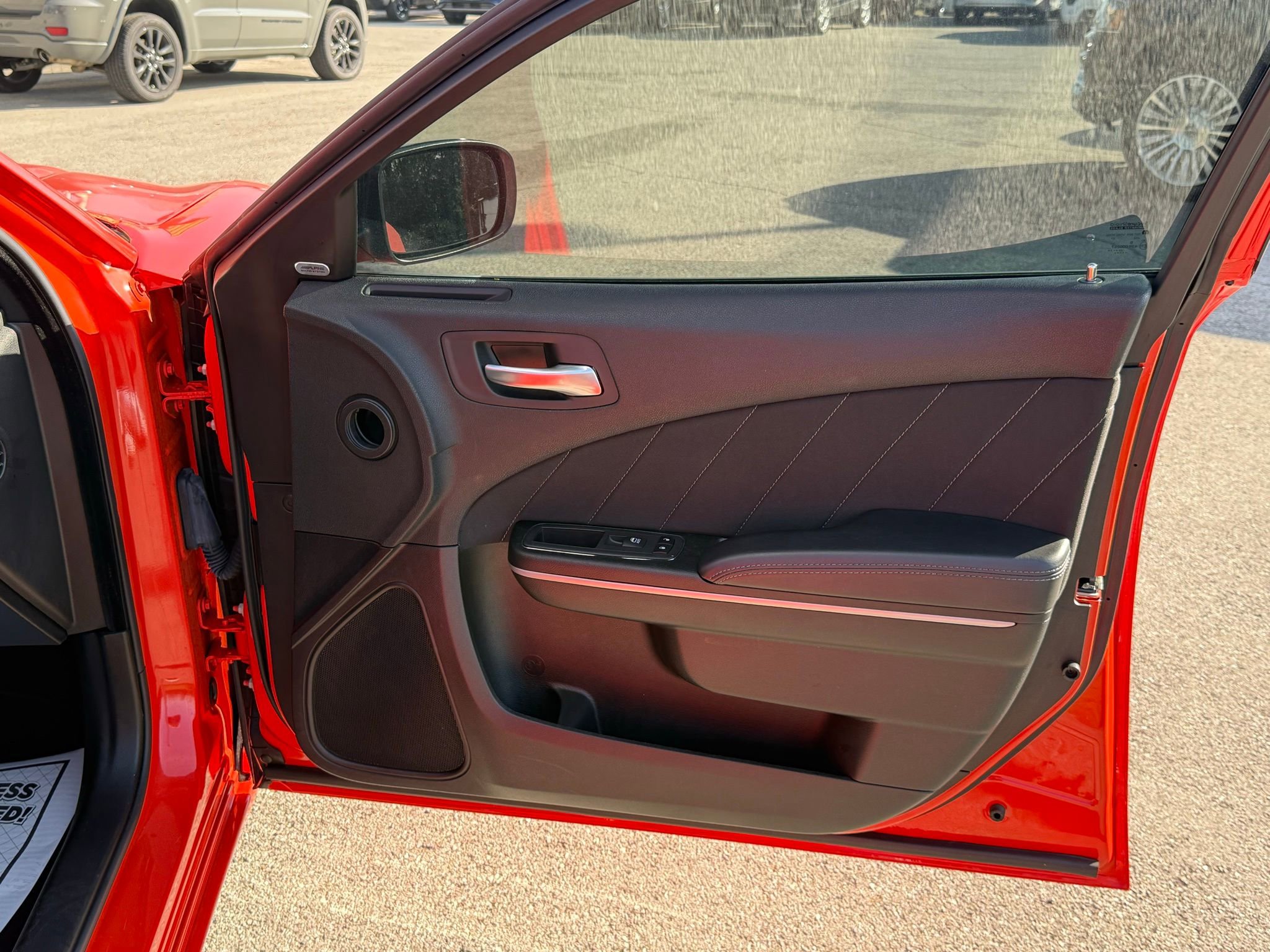 Used 2023 Dodge Charger SXT image 14