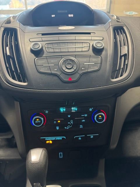 Used 2017 Ford Escape SE image 5