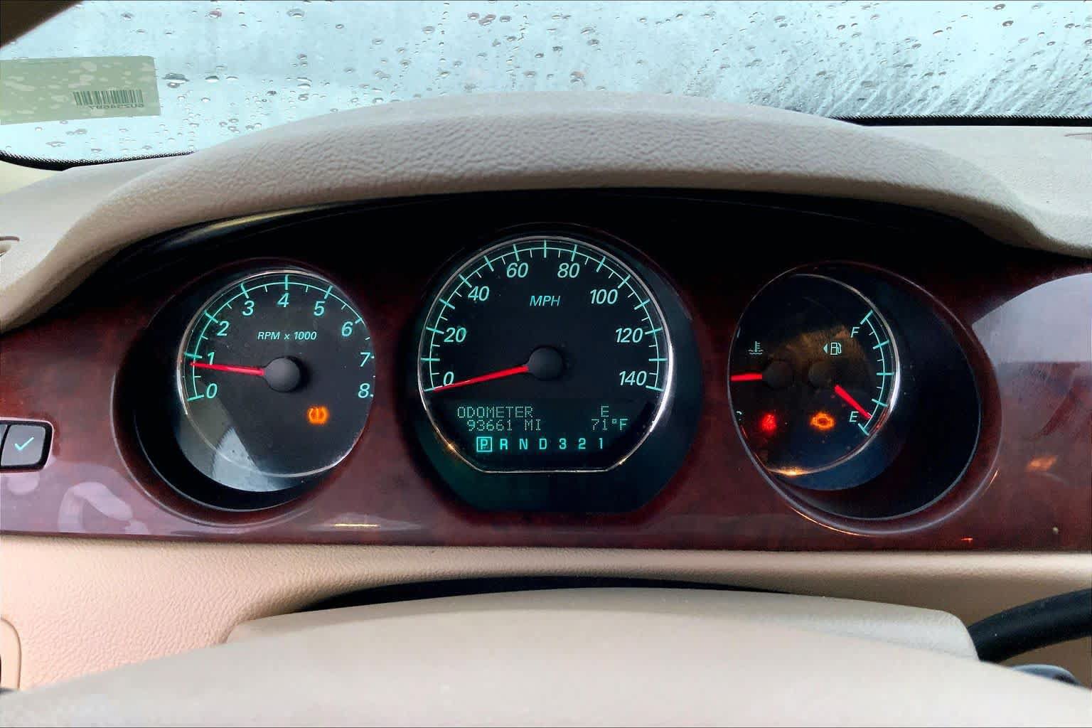 Used 2006 Buick Lucerne CX FWD image 24