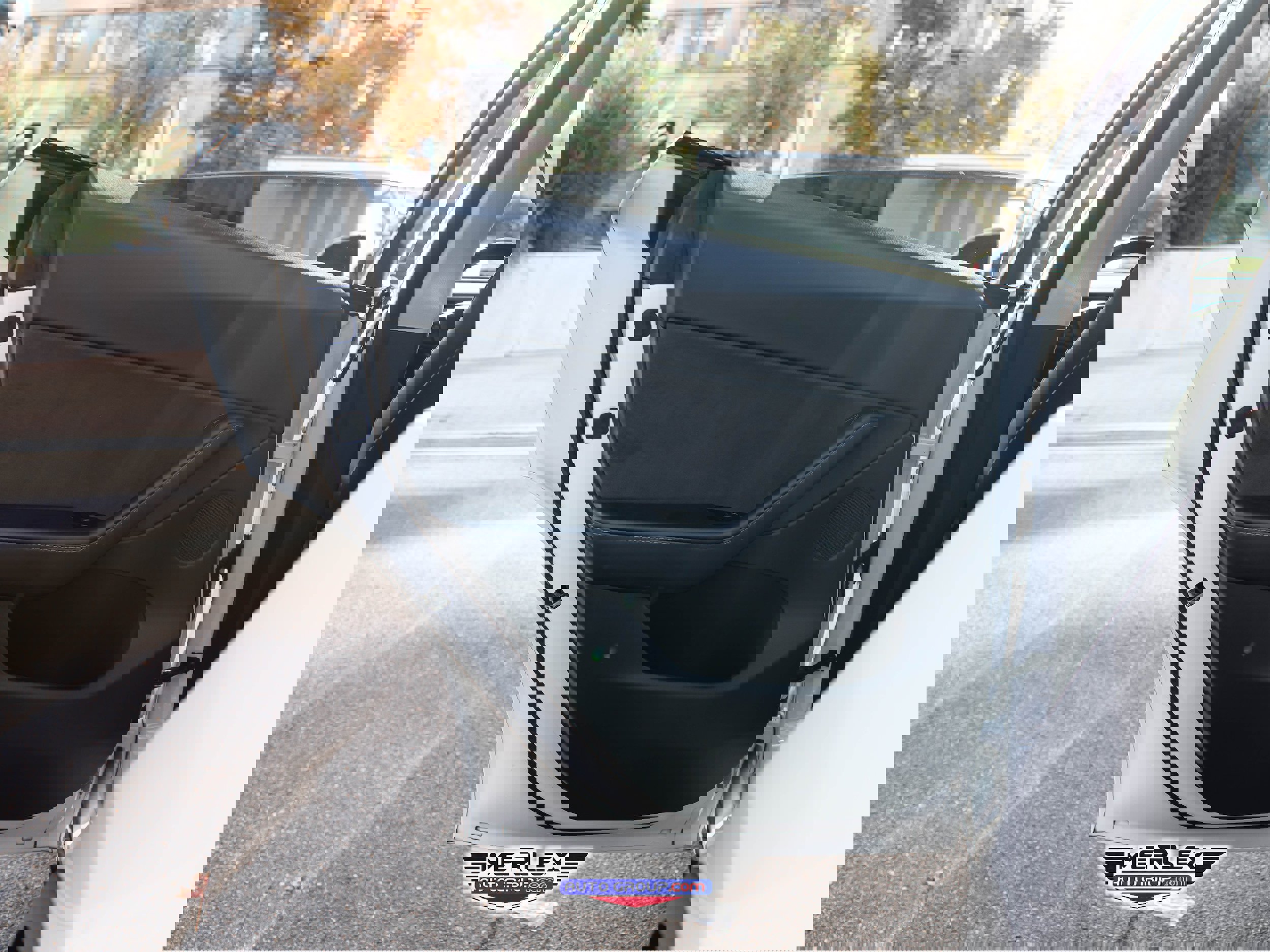 Used 2021 Tesla Model Y 2WD image 36