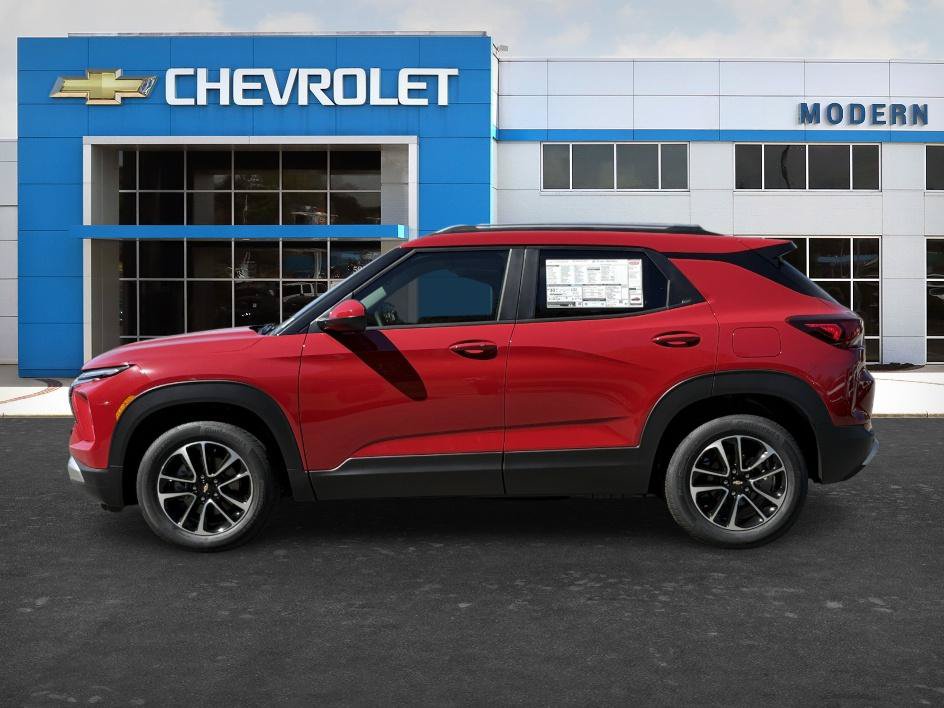 New 2026 Chevrolet TrailBlazer LT w/ Convenience Package FWD image 2