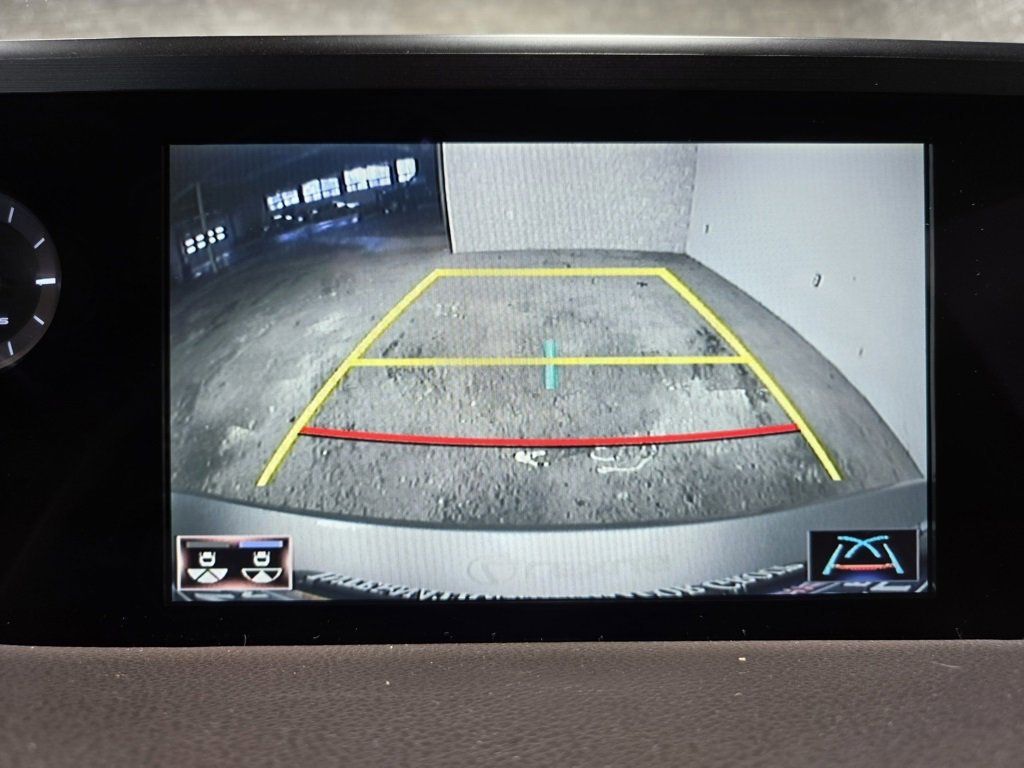 Used 2021 Lexus ES 350 w/ Premium Package image 27