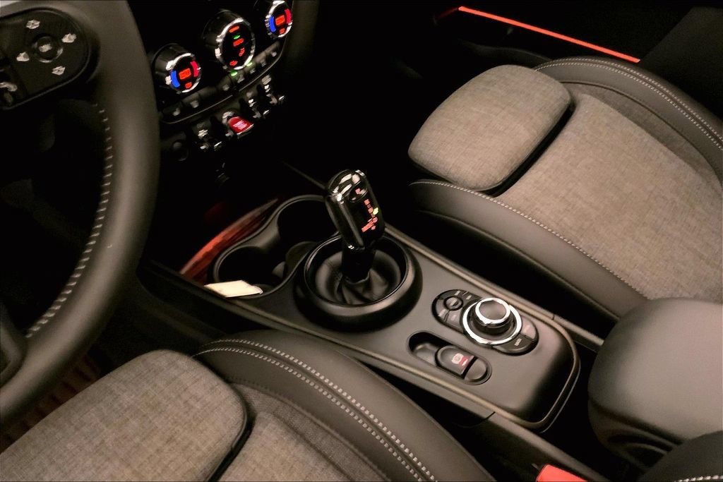 Certified 2024 MINI Cooper Countryman S w/ Premium Package FWD image 22