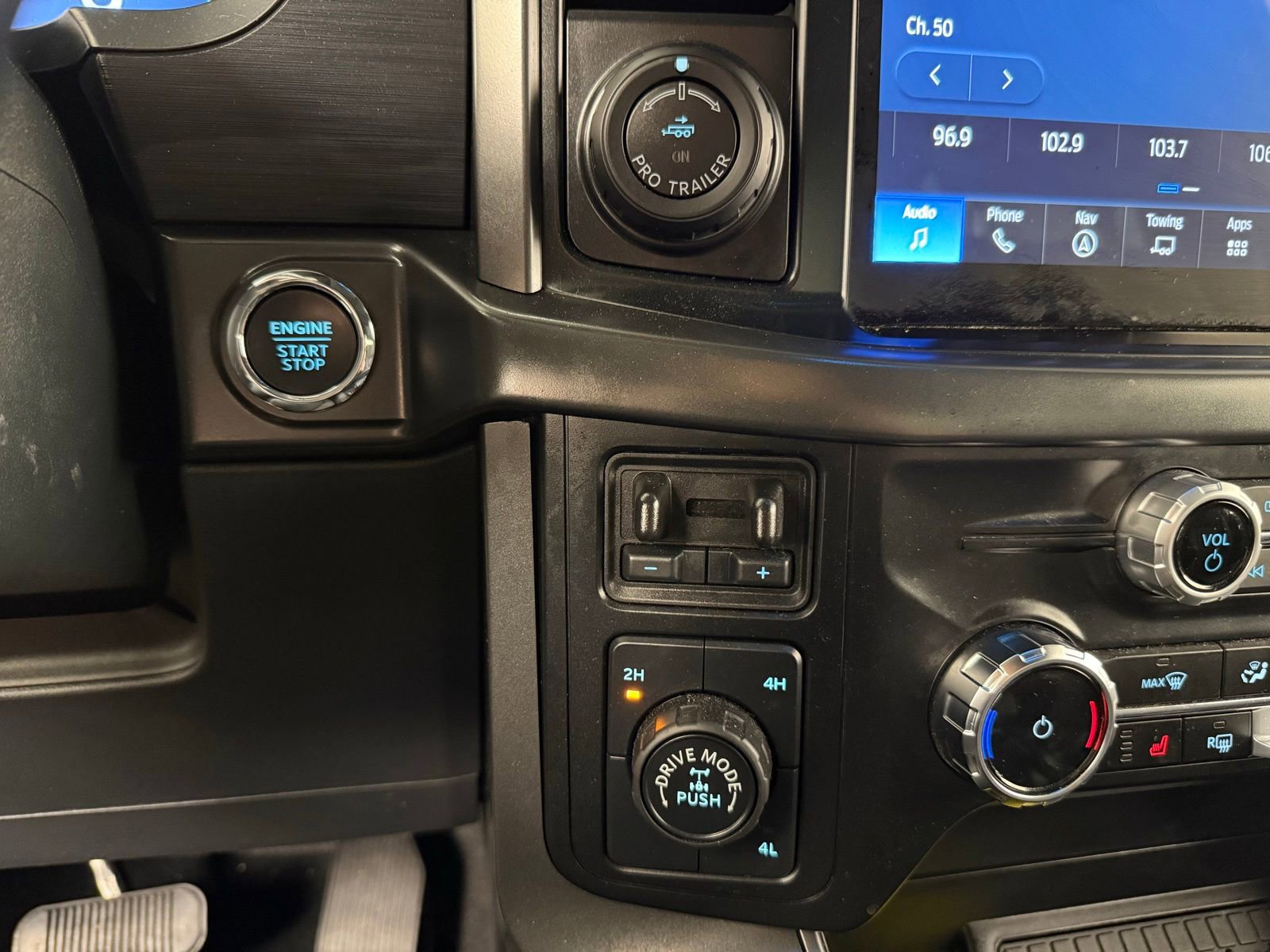 Used 2024 Ford F150 XLT w/ Equipment Group 302A MID image 20