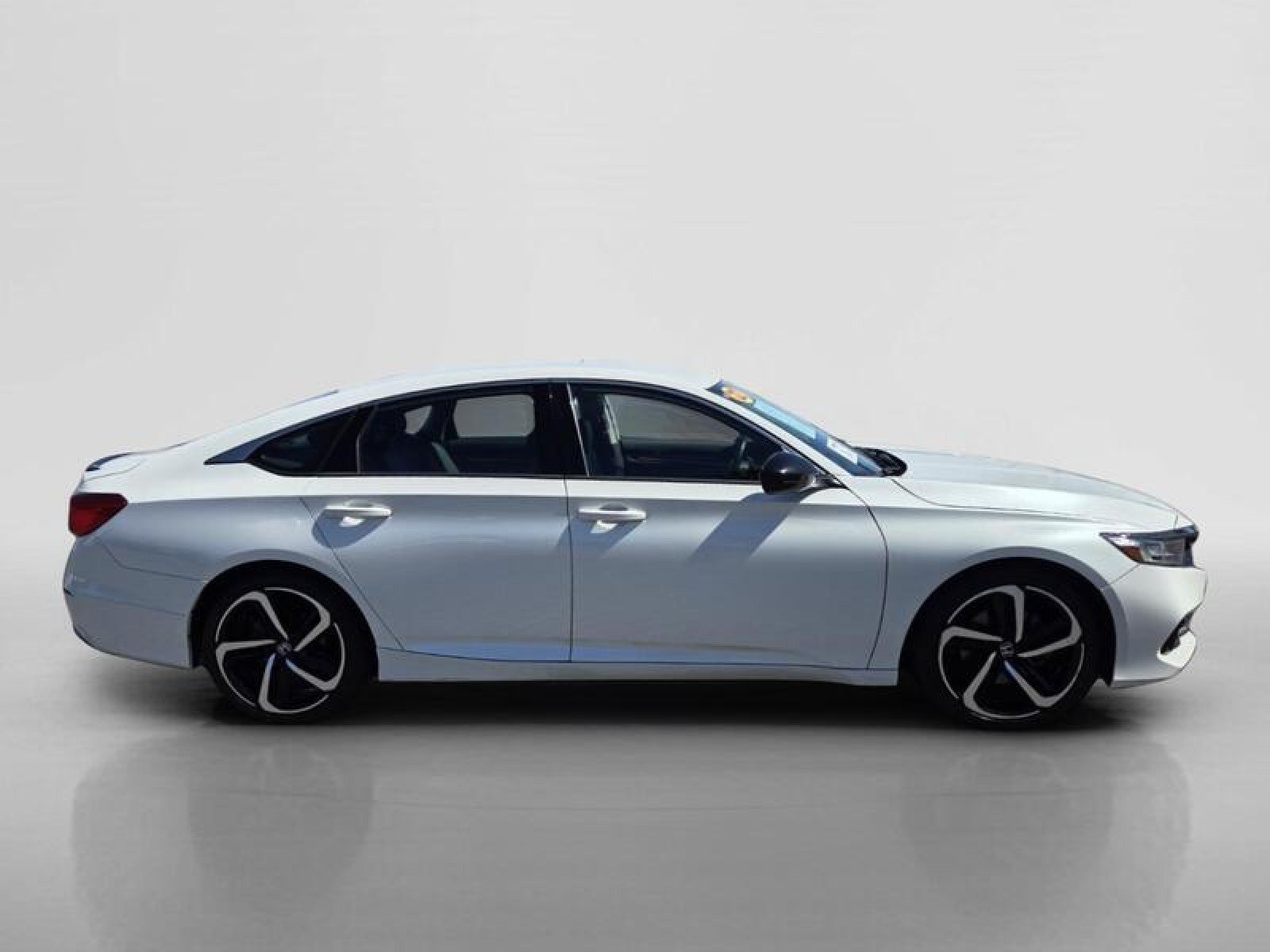 Used 2022 Honda Accord Sport Special Edition image 6