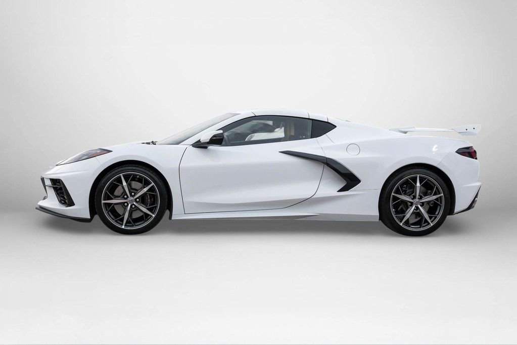 Used 2023 Chevrolet Corvette Stingray Preferred Cpe w/ Z51 Performance Package image 9