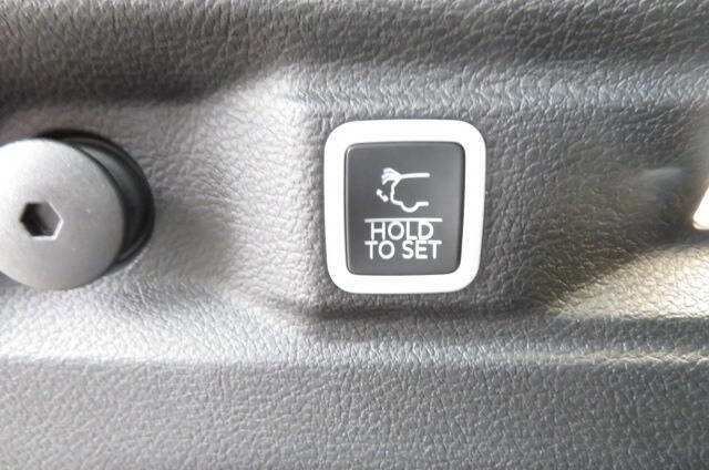 New 2025 Jeep Grand Cherokee L Limited w/ Trailer Tow Package image 11