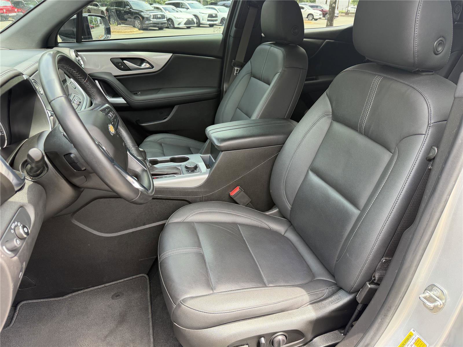 Used 2021 Chevrolet Blazer LT w/ Sound & Technology Package FWD image 25