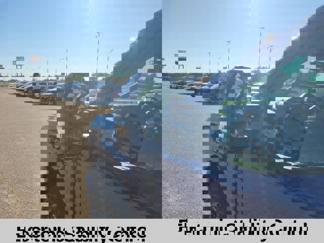 New 2026 Ford F250 Lariat w/ Black Appearance Package image 9