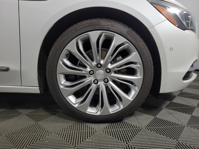 Used 2017 Buick LaCrosse Premium w/ Driver Confidence Package #2 FWD image 9