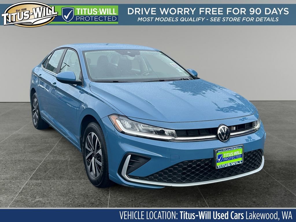Used 2025 Volkswagen Jetta S image 1
