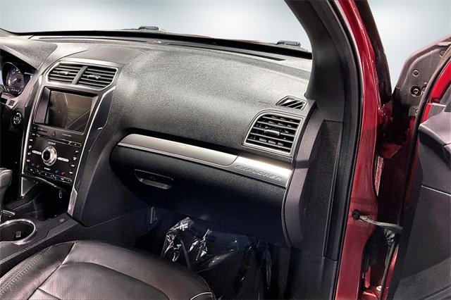Used 2018 Ford Explorer Sport w/ Equipment Group 401A image 26