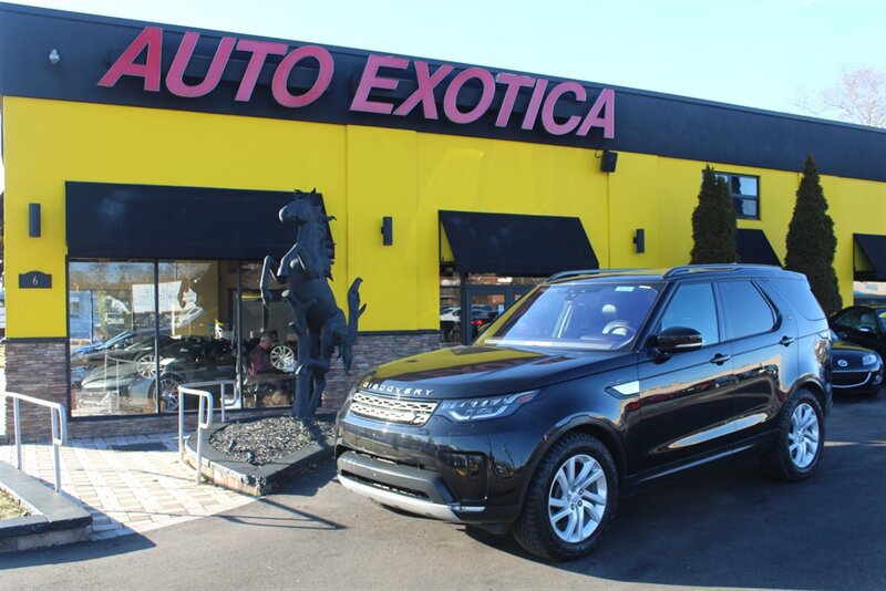 Used 2017 Land Rover Discovery HSE AWD/4WD image 1