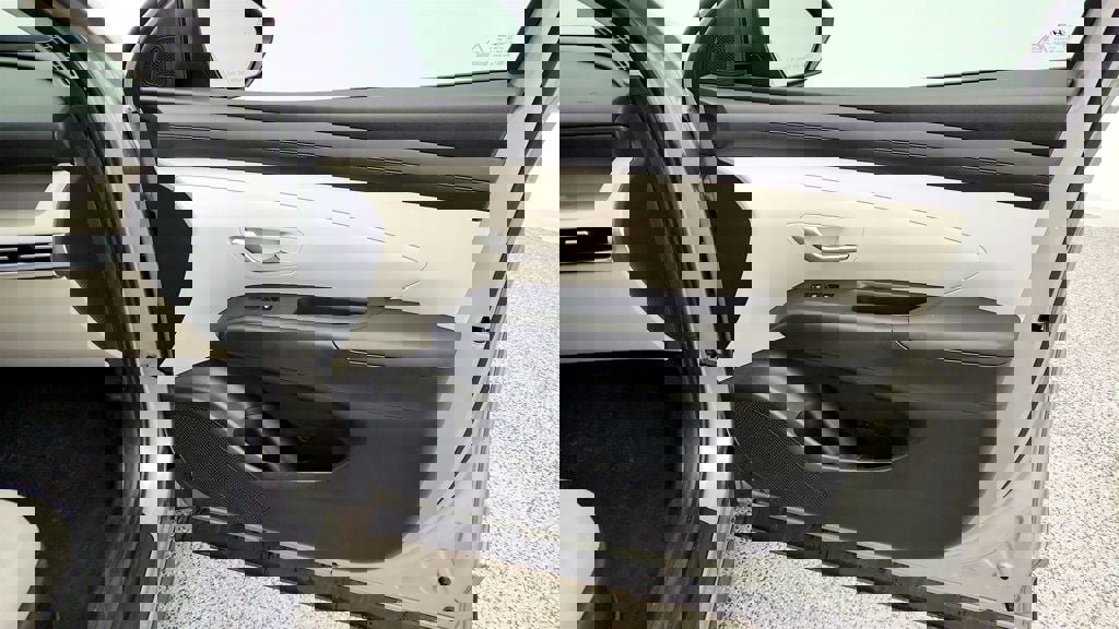 Used 2025 Hyundai Tucson SEL image 25