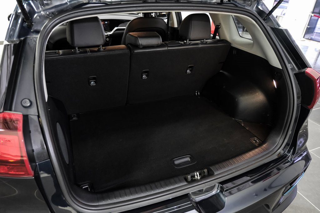 Used 2022 Kia Niro EX image 62