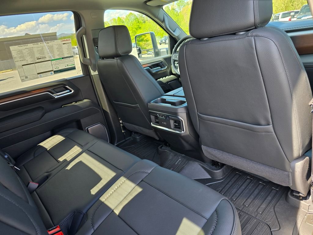 New 2026 GMC Sierra 2500 Denali w/ Denali Reserve Package AWD/4WD image 29