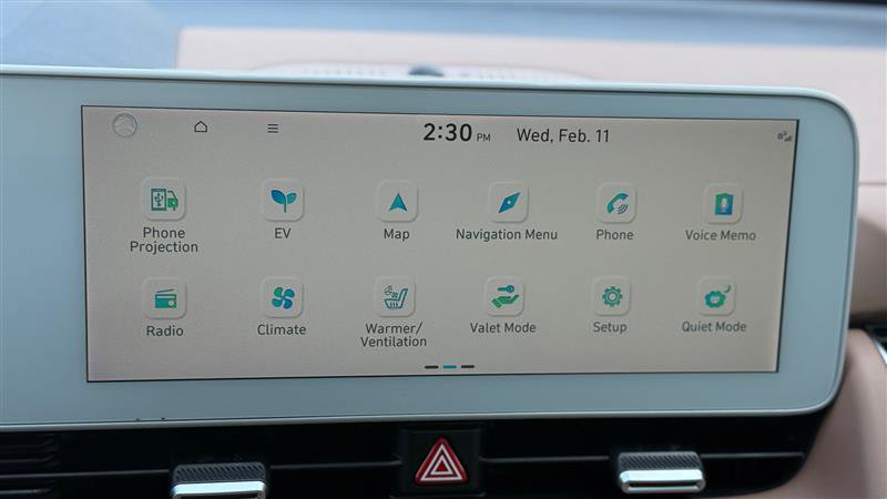 Used 2024 Hyundai Ioniq 5 Limited image 40