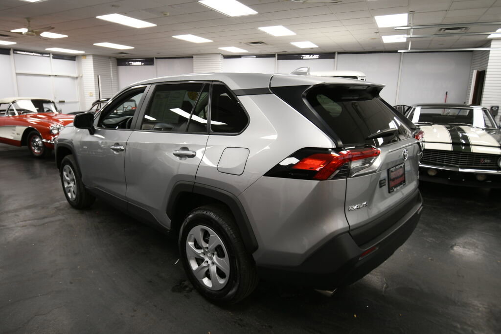 Certified 2024 Toyota RAV4 LE image 5