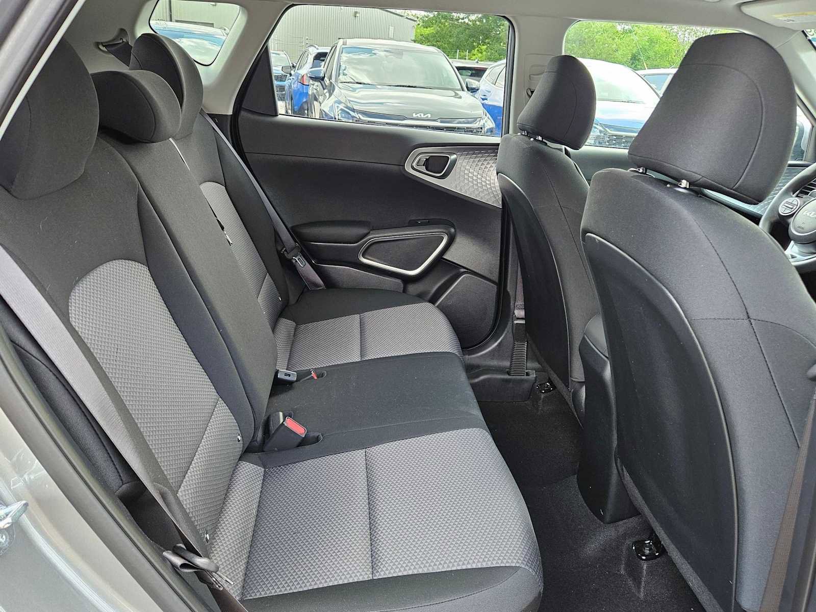 Certified 2025 Kia Soul LX FWD image 17