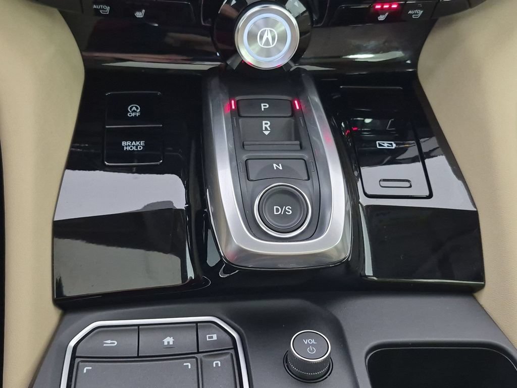 Used 2024 Acura MDX w/ Technology Package FWD image 29