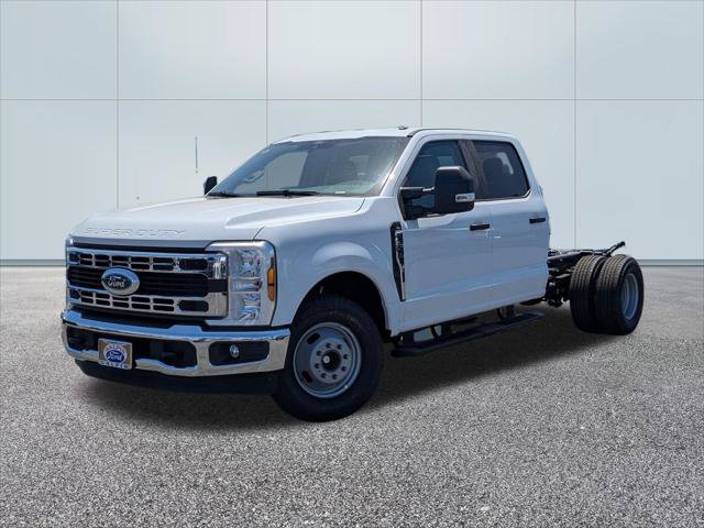 New 2026 Ford F350 XL w/ XL Chrome Package