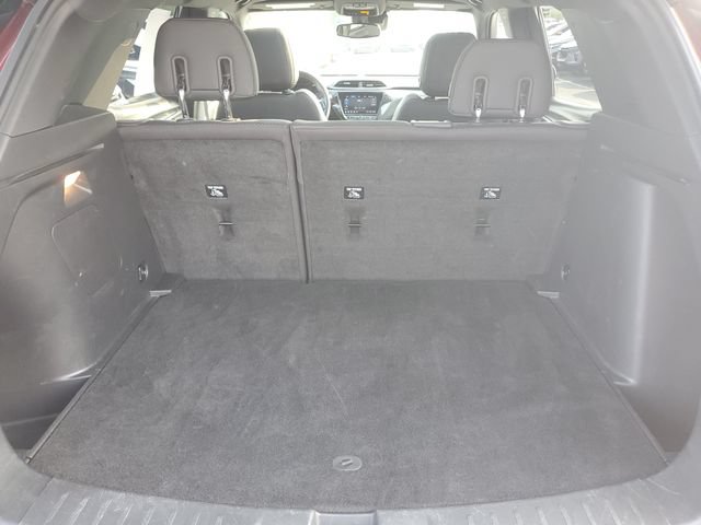 Certified 2022 Chevrolet TrailBlazer RS w/ Sun and Liftgate Package AWD/4WD image 8