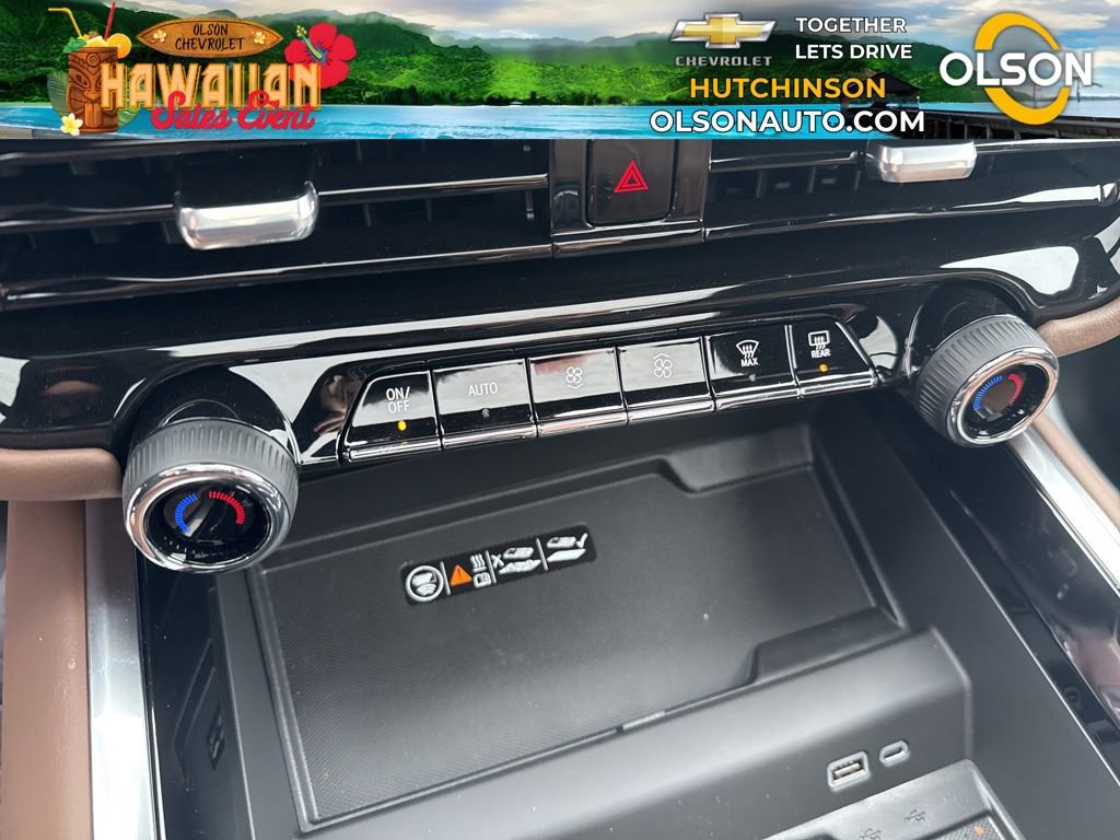 New 2026 Chevrolet Suburban High Country image 19