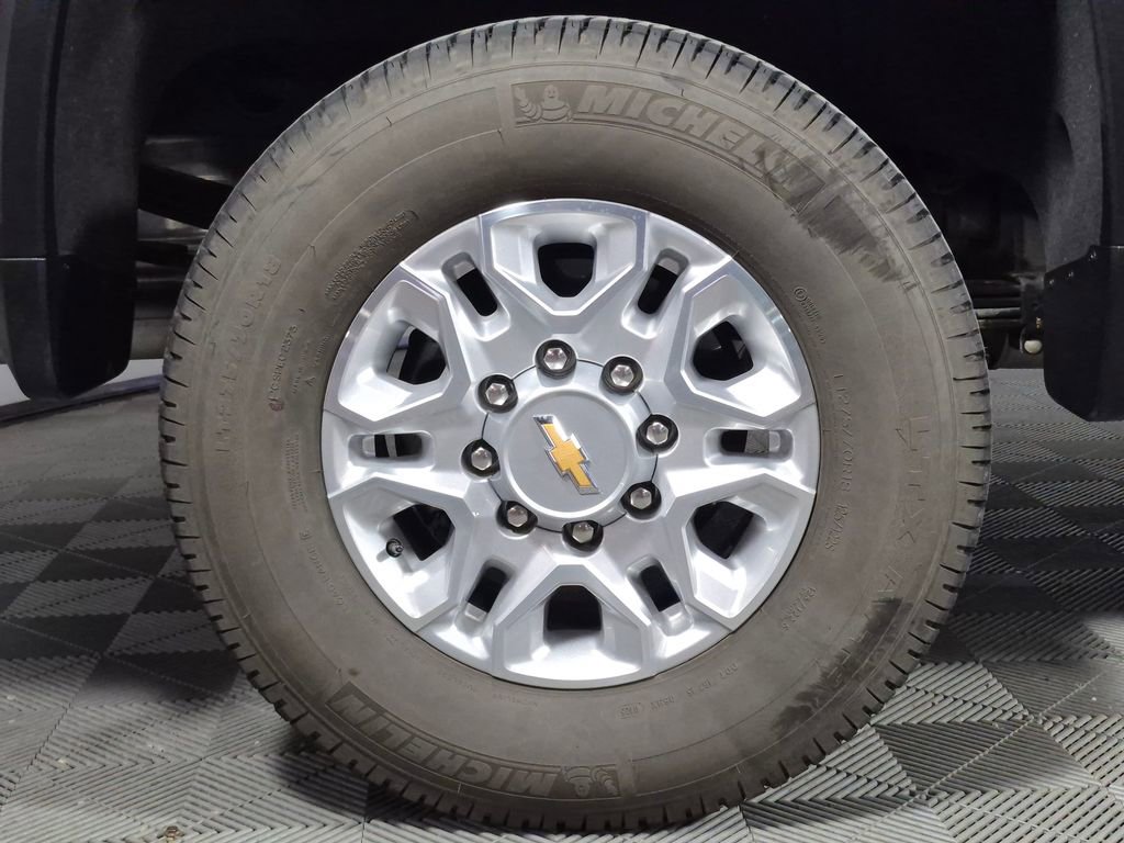 Used 2025 Chevrolet Silverado 2500 LT w/ All Star Edition AWD/4WD image 25