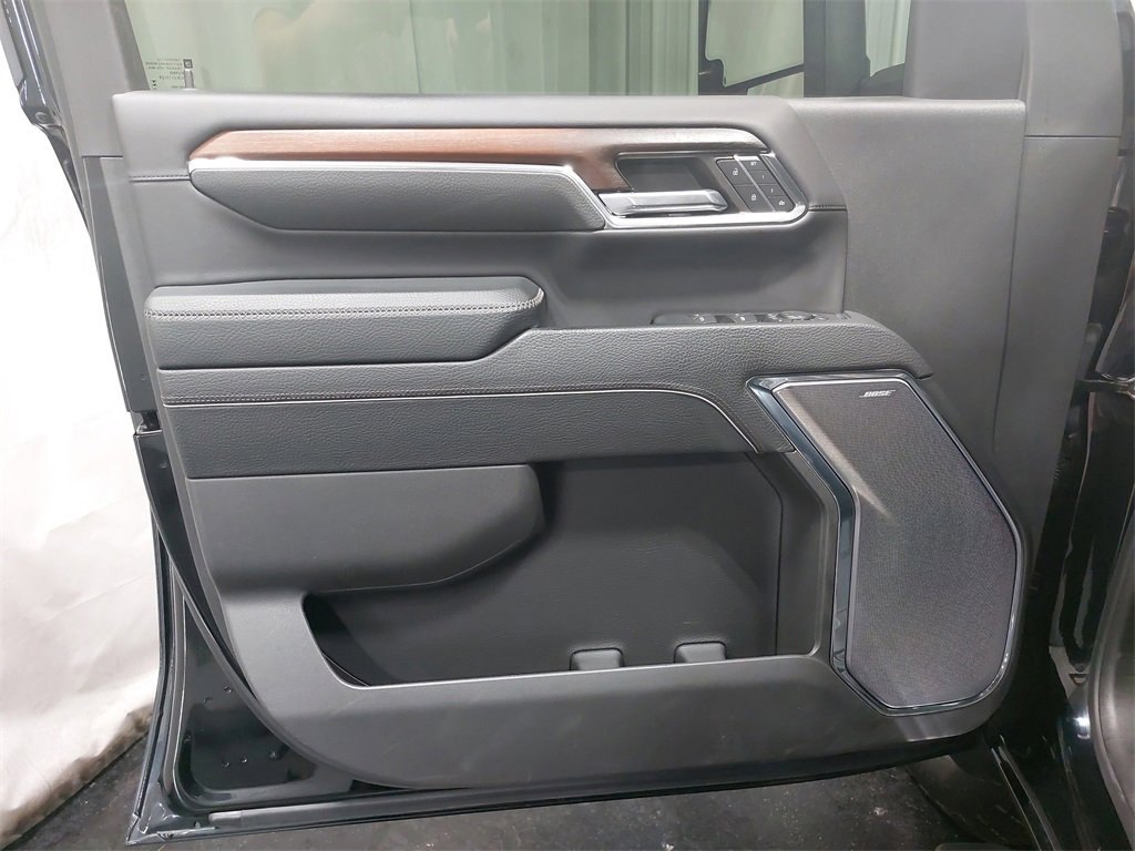 Used 2024 GMC Sierra 3500 Denali w/ Denali Reserve Package image 28