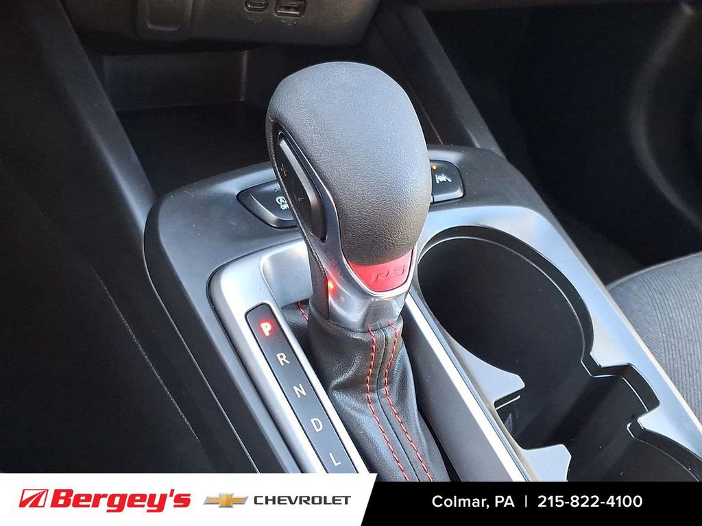 Certified 2024 Chevrolet Trax RS w/ Driver Confidence Package image 17