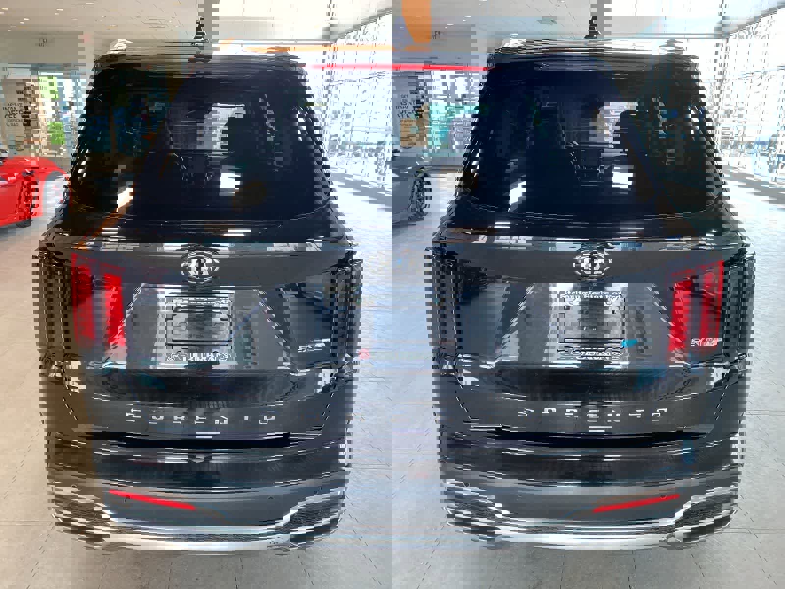 Used 2021 Kia Sorento EX image 4