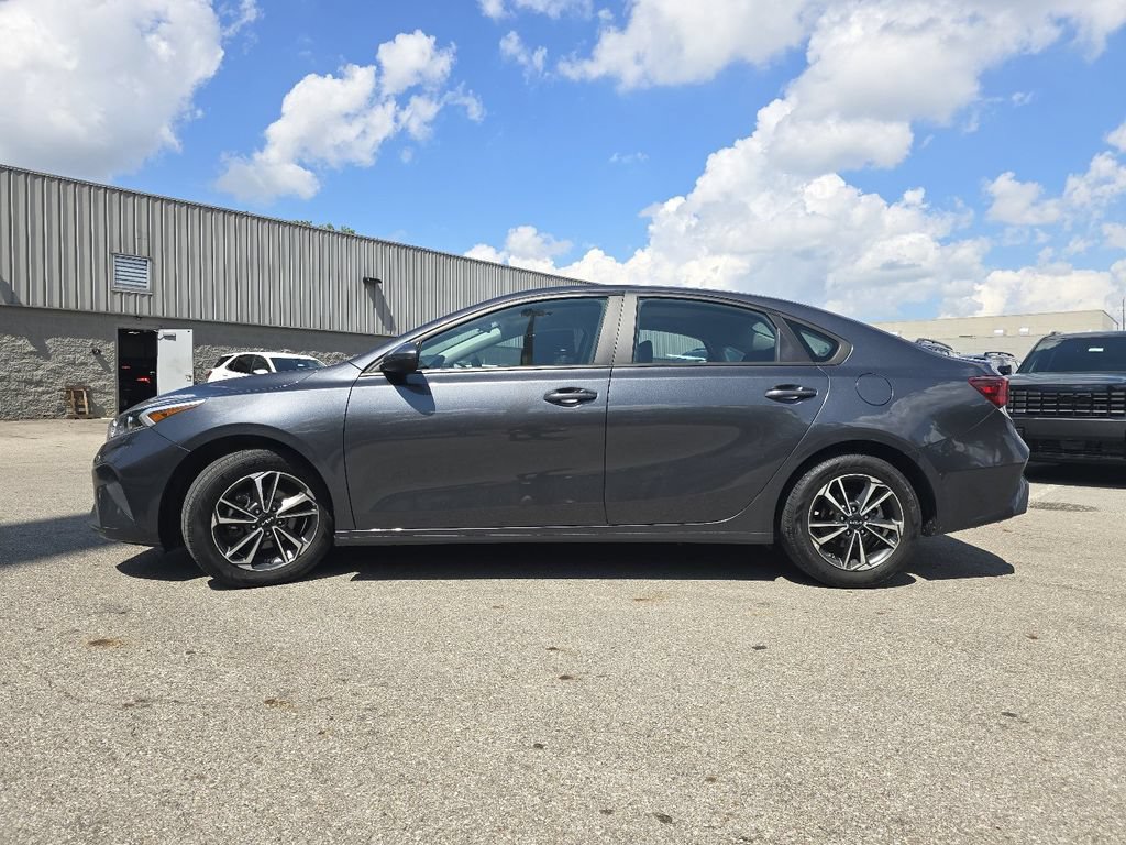 Used 2023 Kia Forte LXS FWD image 10