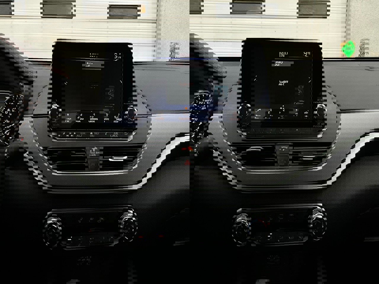 Used 2025 Nissan Altima 2.5 SR image 26