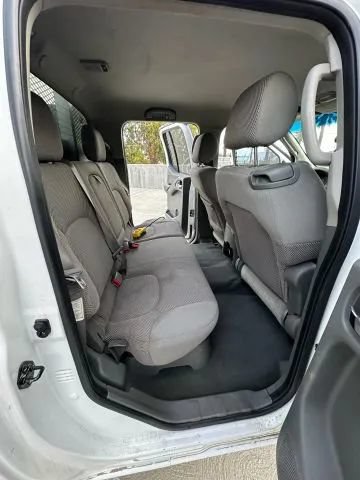 Used 2007 Nissan Frontier SE w/ SE Value Truck Pkg RWD image 14