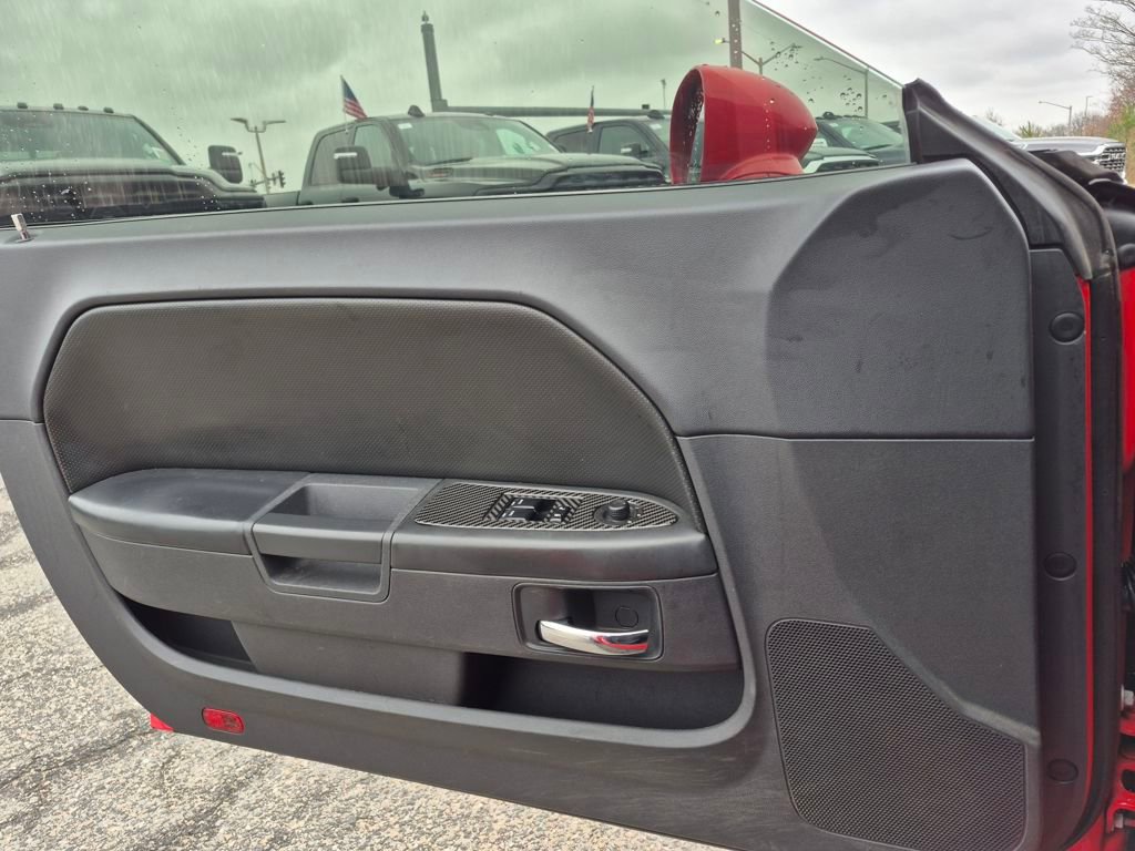 Used 2009 Dodge Challenger SE image 14