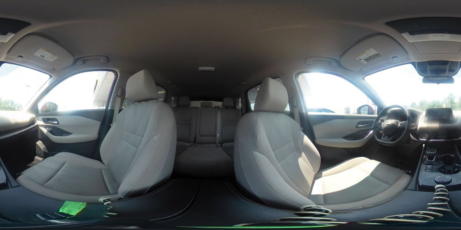 Used 2025 Nissan Rogue SV AWD/4WD image 38
