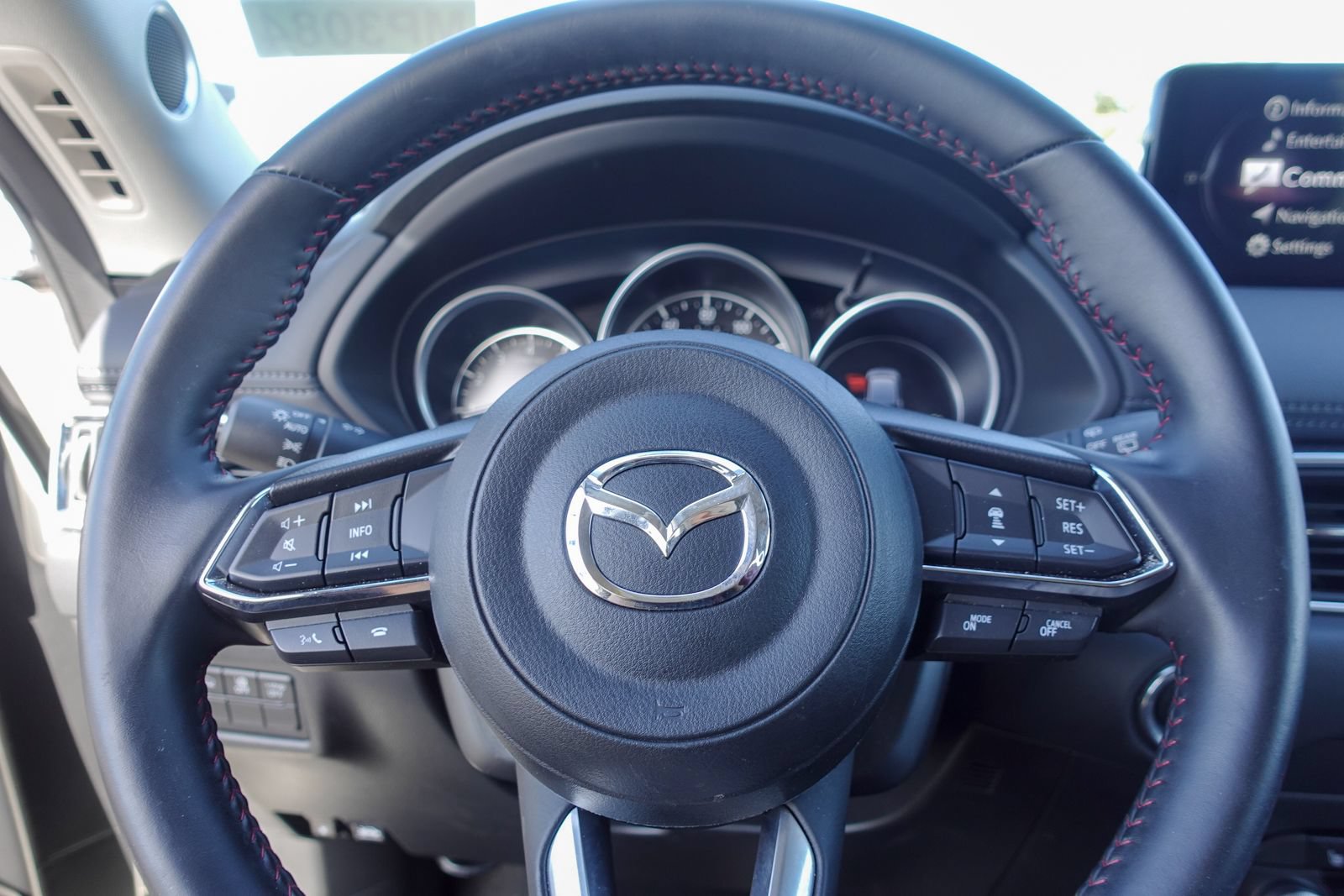Used 2025 MAZDA CX-5 Carbon Edition AWD/4WD image 19