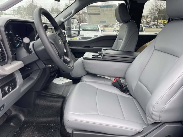 New 2026 Ford F350 XL w/ XL Chrome Package AWD/4WD image 16