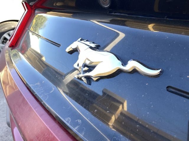 Used 2018 Ford Mustang Premium RWD image 22
