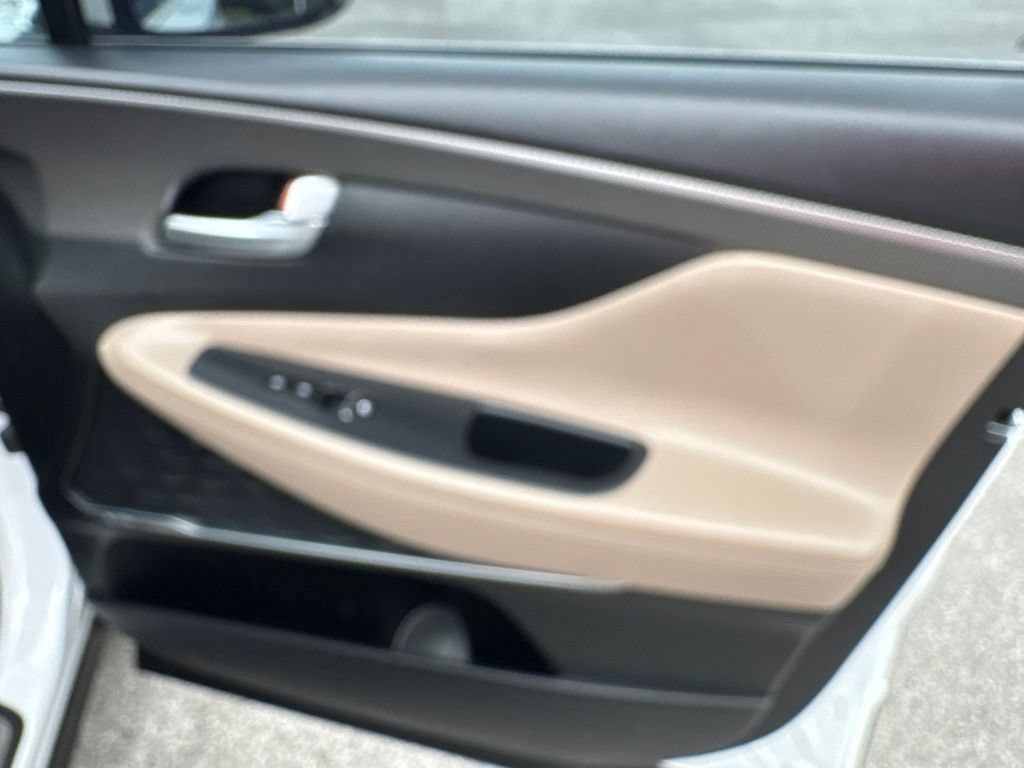 Used 2020 Hyundai Santa Fe Limited FWD image 30