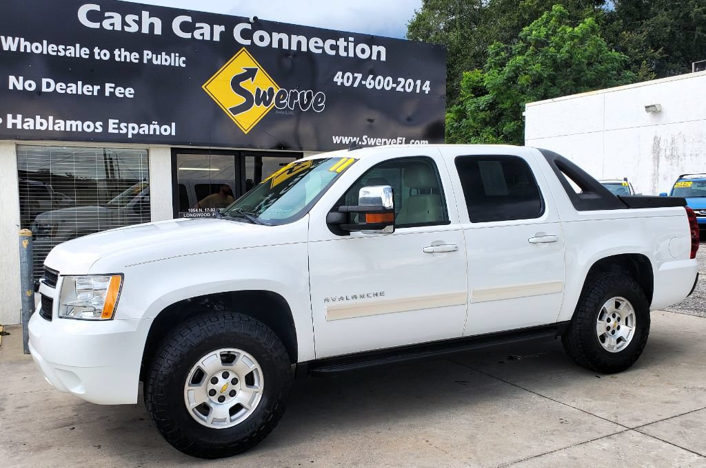 Used 2011 Chevrolet Avalanche LS RWD image 10