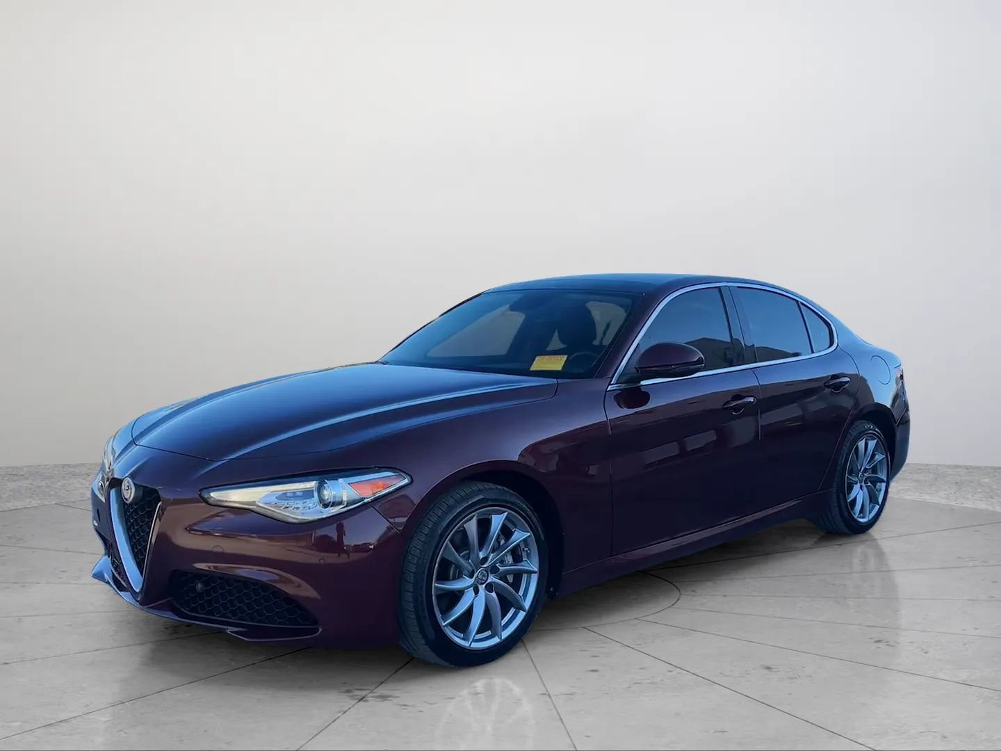 Used 2017 Alfa Romeo Giulia Ti AWD/4WD image 1