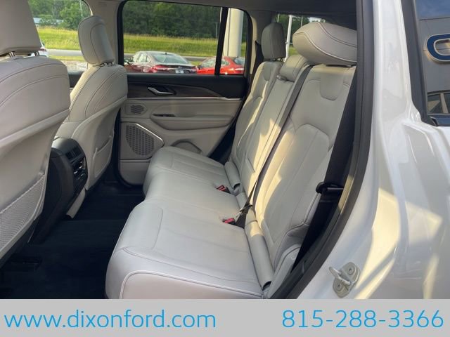 Used 2023 Jeep Grand Cherokee Overland image 24