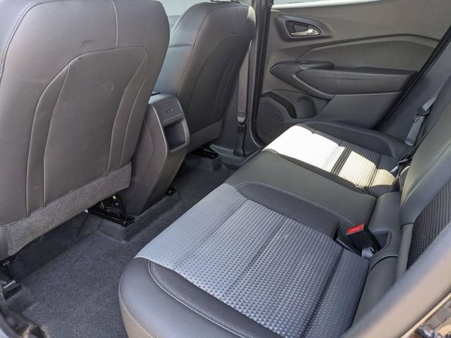 Used 2025 Chevrolet Trax LT FWD image 26