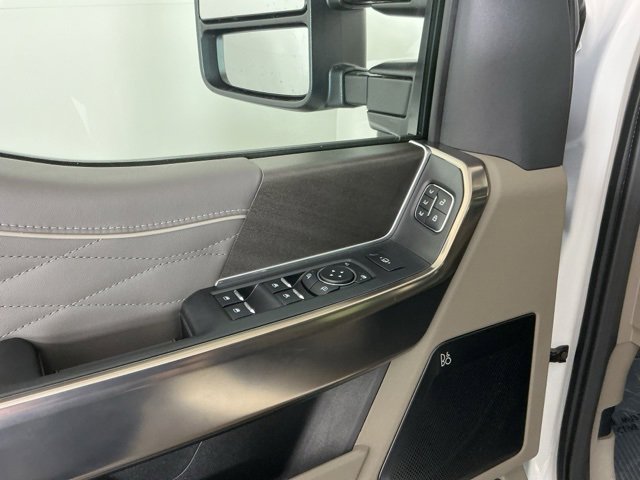 New 2026 Ford F350 Platinum image 17