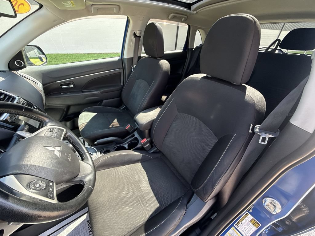 Used 2015 Mitsubishi Outlander Sport SE FWD image 13
