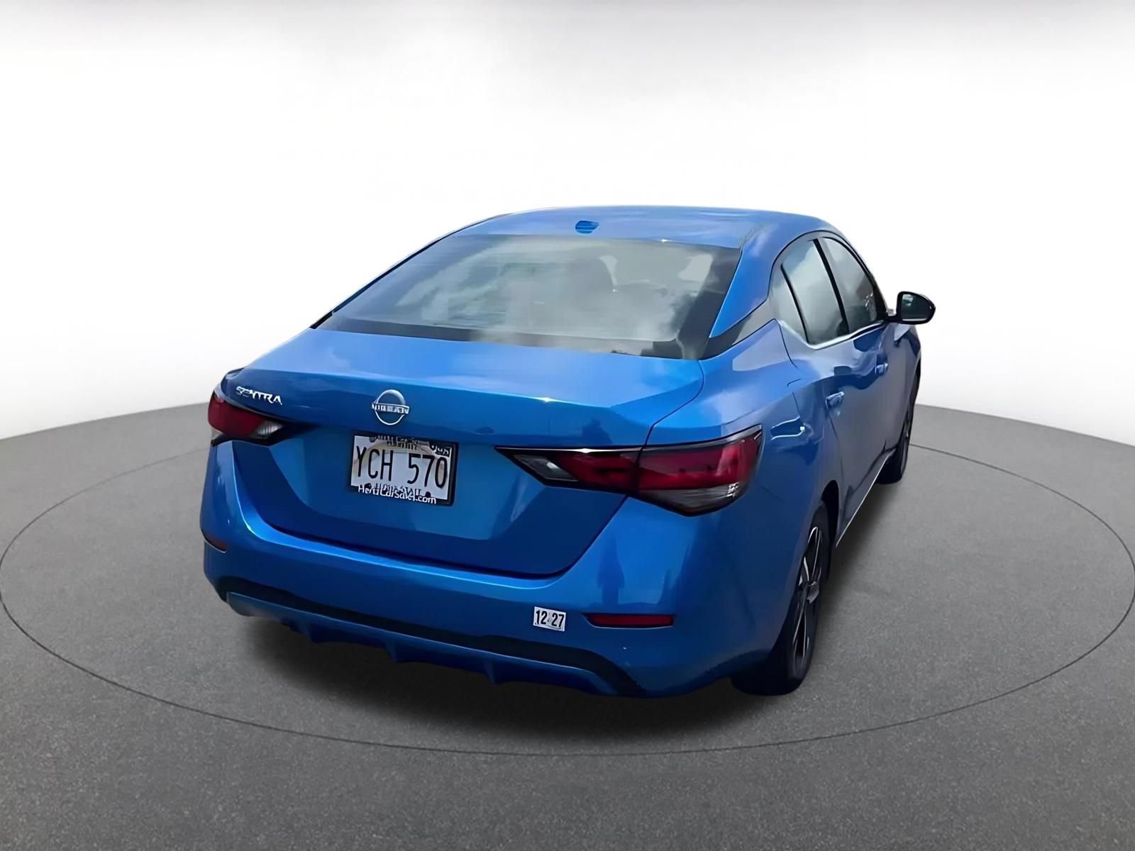 Used 2025 Nissan Sentra SV FWD image 14