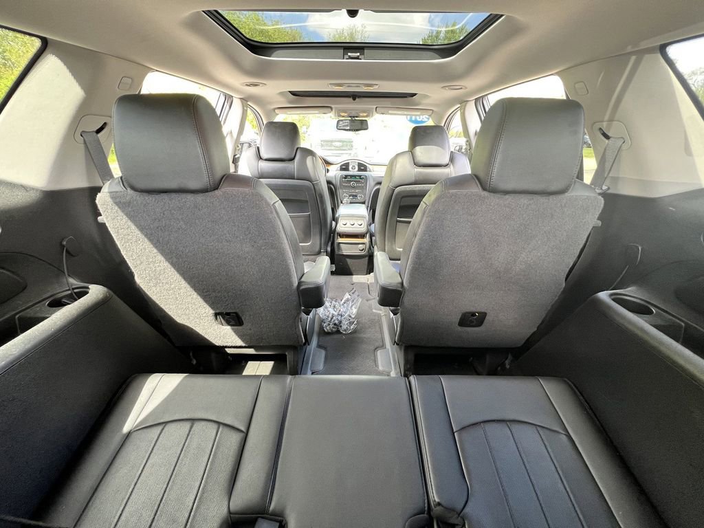 Used 2011 Buick Enclave CXL w/ Trailering Provision Package AWD/4WD image 35